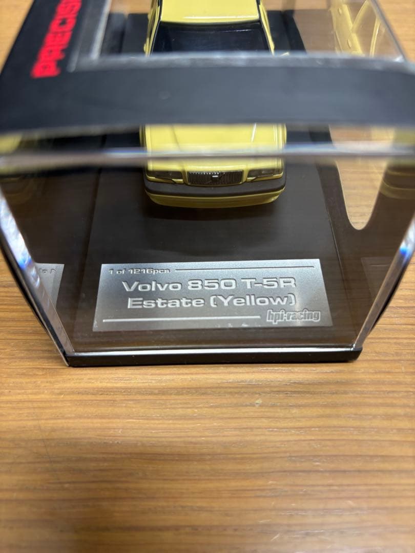 ボルボT5ミニカー