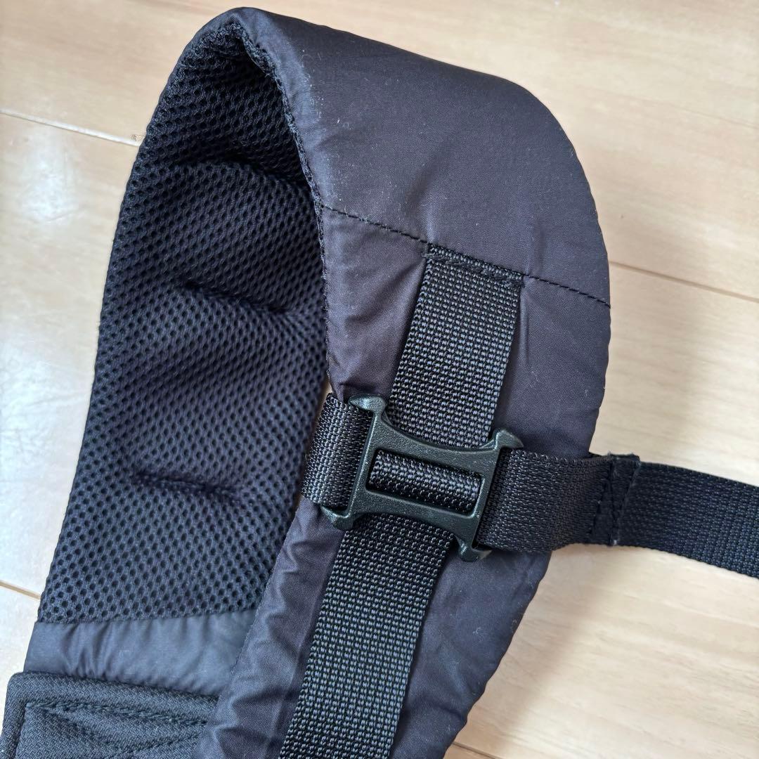 ノースフェイスTHE NORTH FACE 抱っこ紐 黒　収納袋/説明書付き