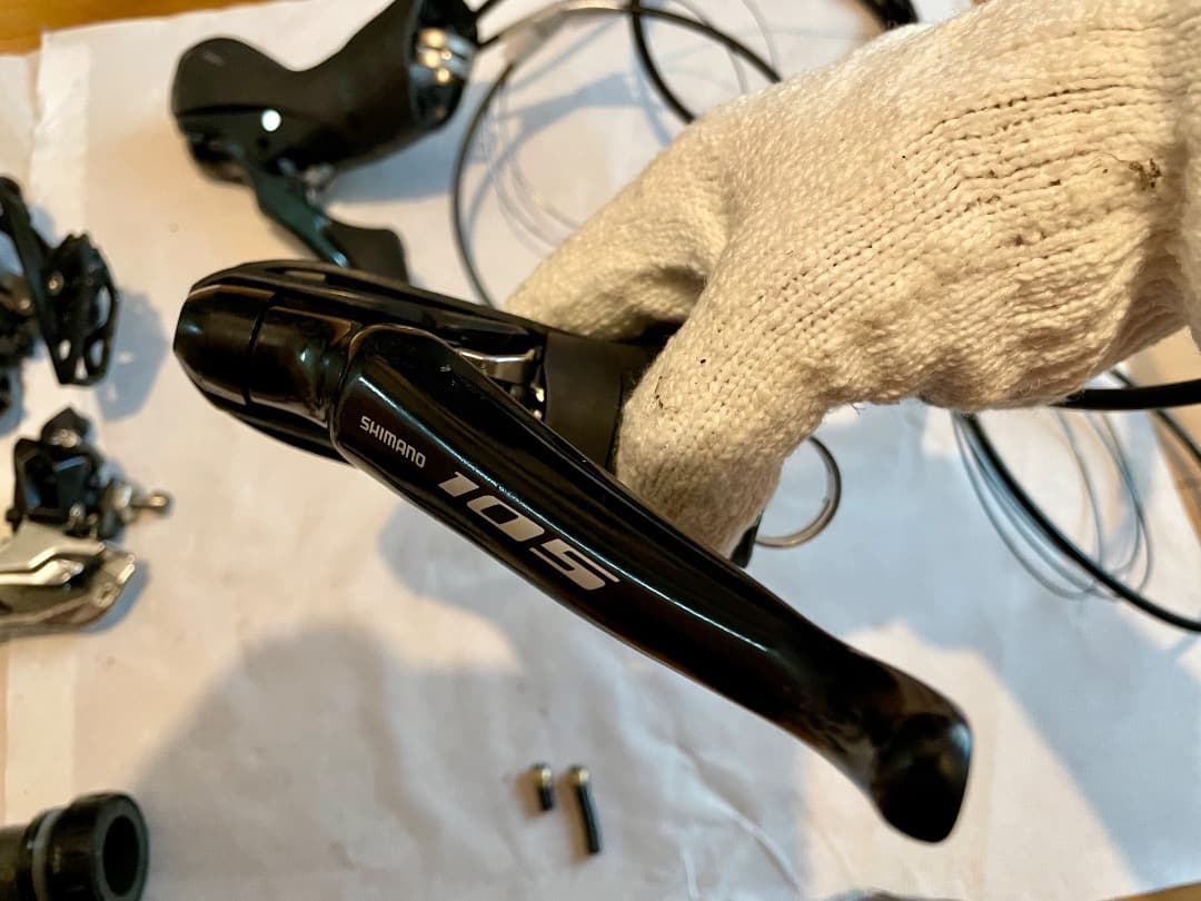 オ*ム様 SHIMANO 105 R7000セット 11S　ペダル付　走行100