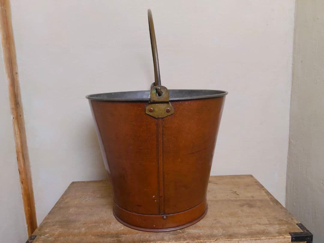 ★古い銅バケツ　シャビー　インダストリアル　昭和レトロ　古道具　アンティーク