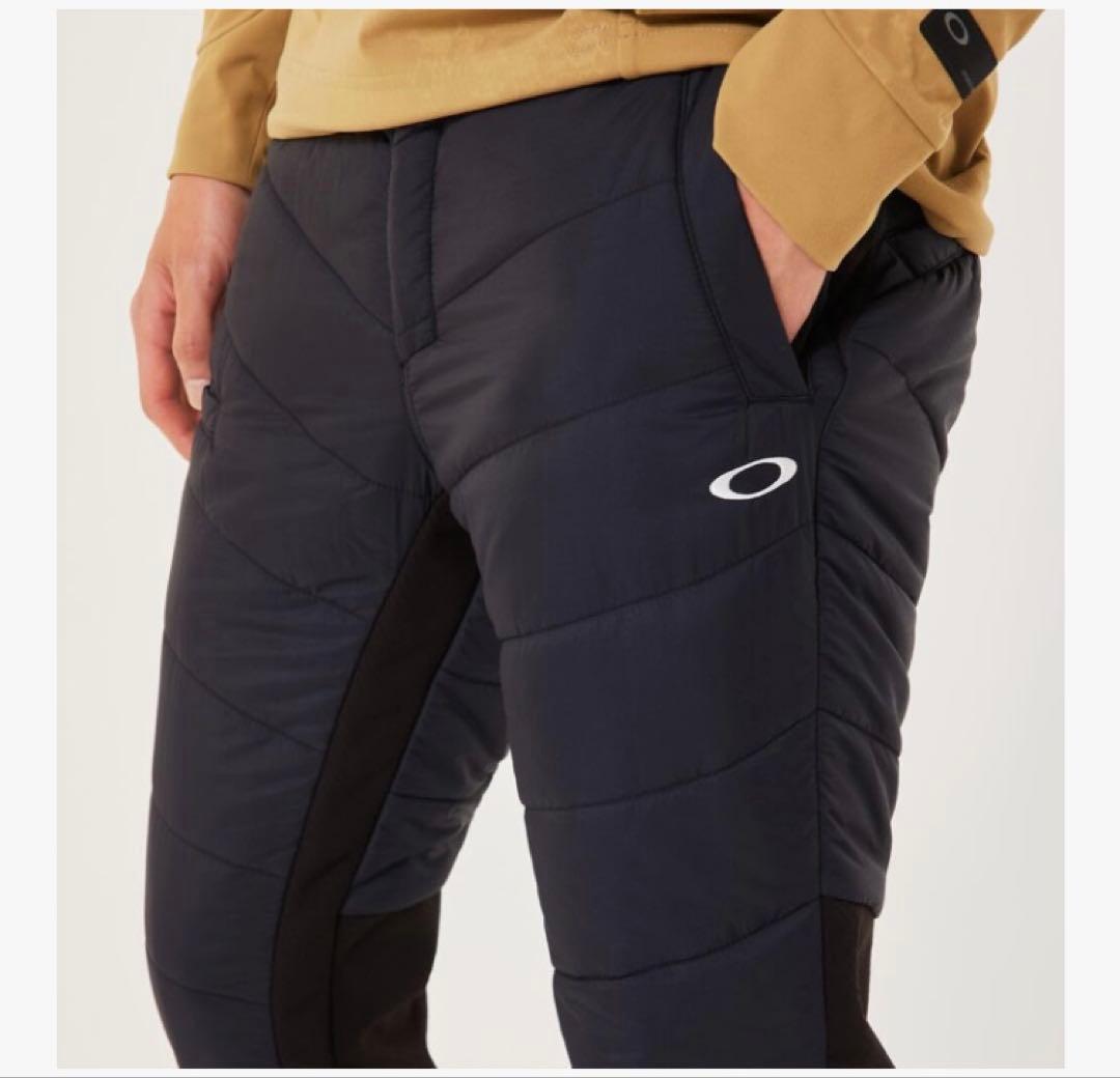 ゴルフ　2025年　セットアップ　冬用　オークリー