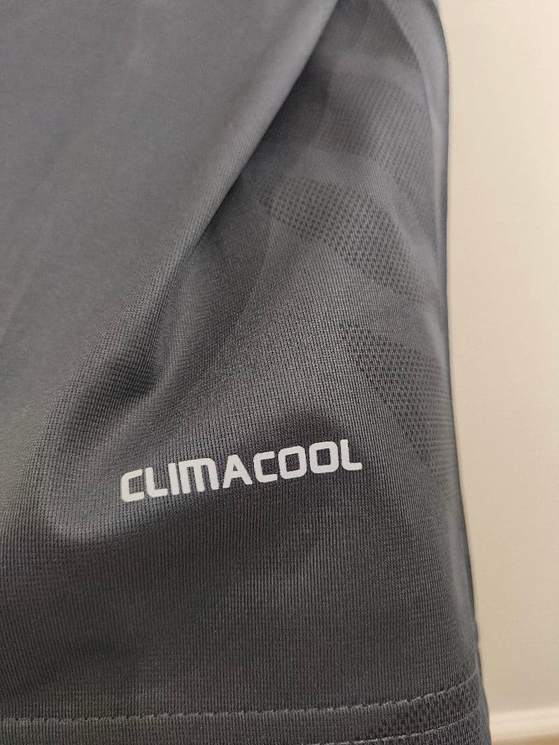 リバプール　ユニフォーム　トーレス 9番 シャツ