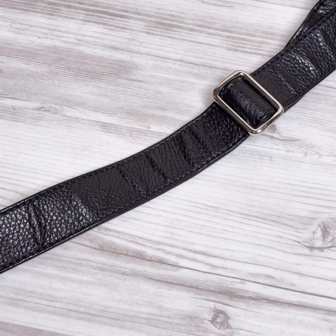 【ステファノマーノ】 ショルダーバッグ レザー 黒 イタリア 肩がけ シボ革