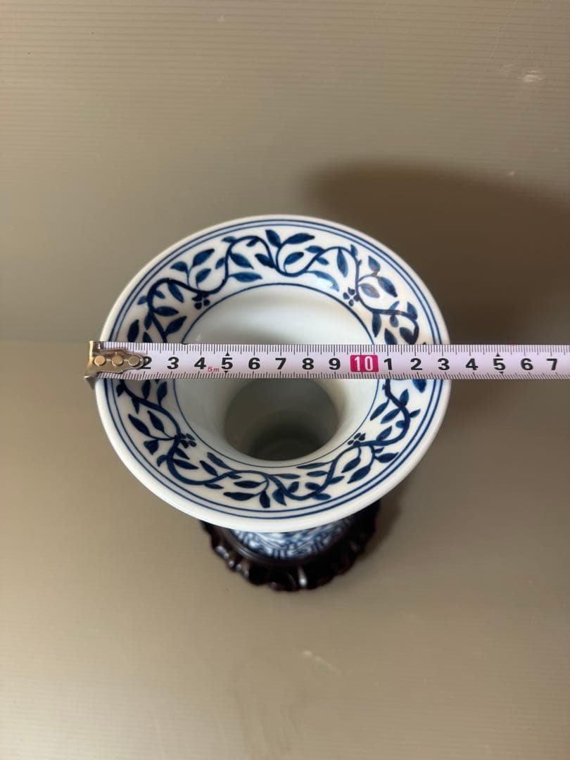 2903 中国骨董　大明萬暦年製銘　染付唐草青花　花瓶　花台付　時代物