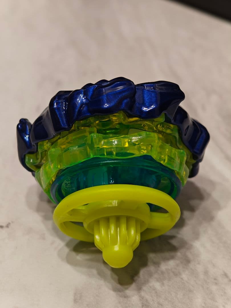 フェニックスウイング　コロコロ限定　未使用　ベイコード無し