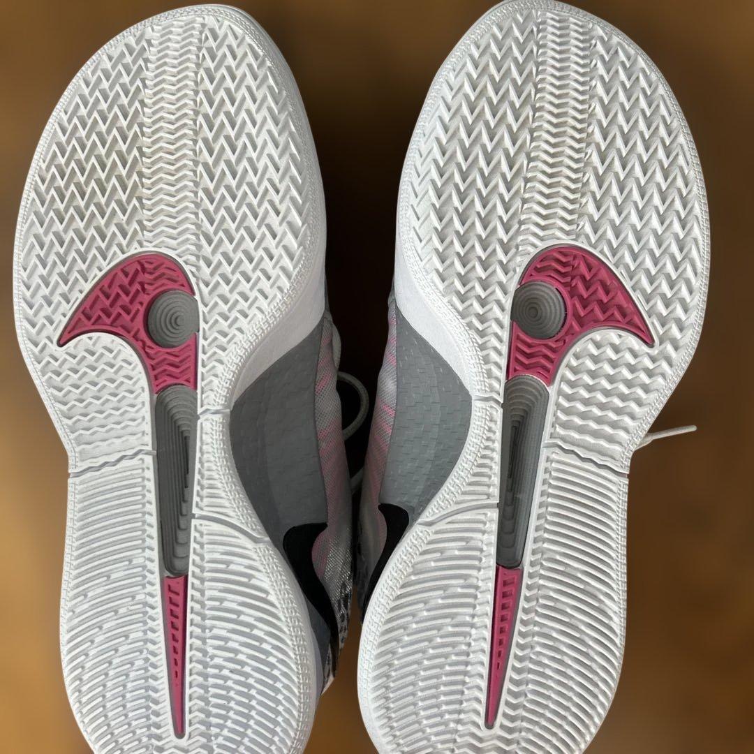 Nike バスケットボールシューズ サブリナ2