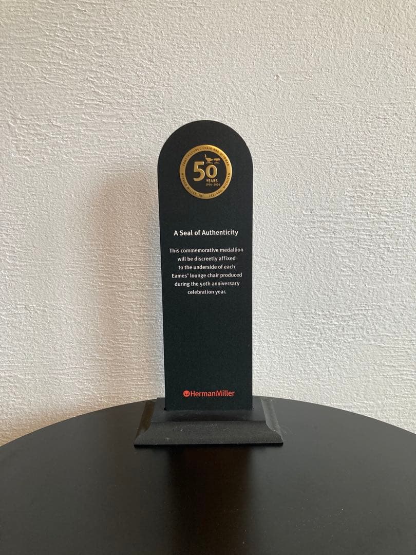【激レア】Herman Miller イームズラウンジチェア50周年記念プレート