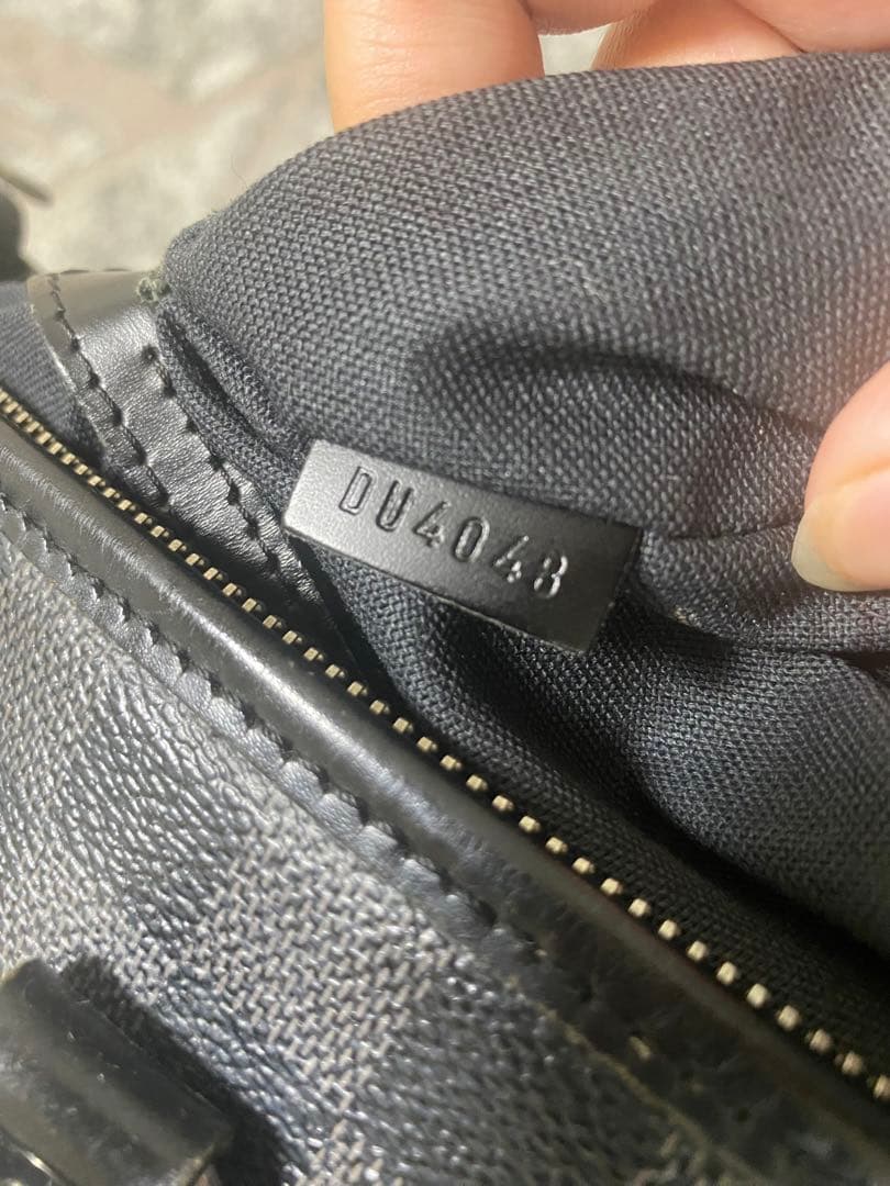 LOUIS VUITTON 黒 N40000