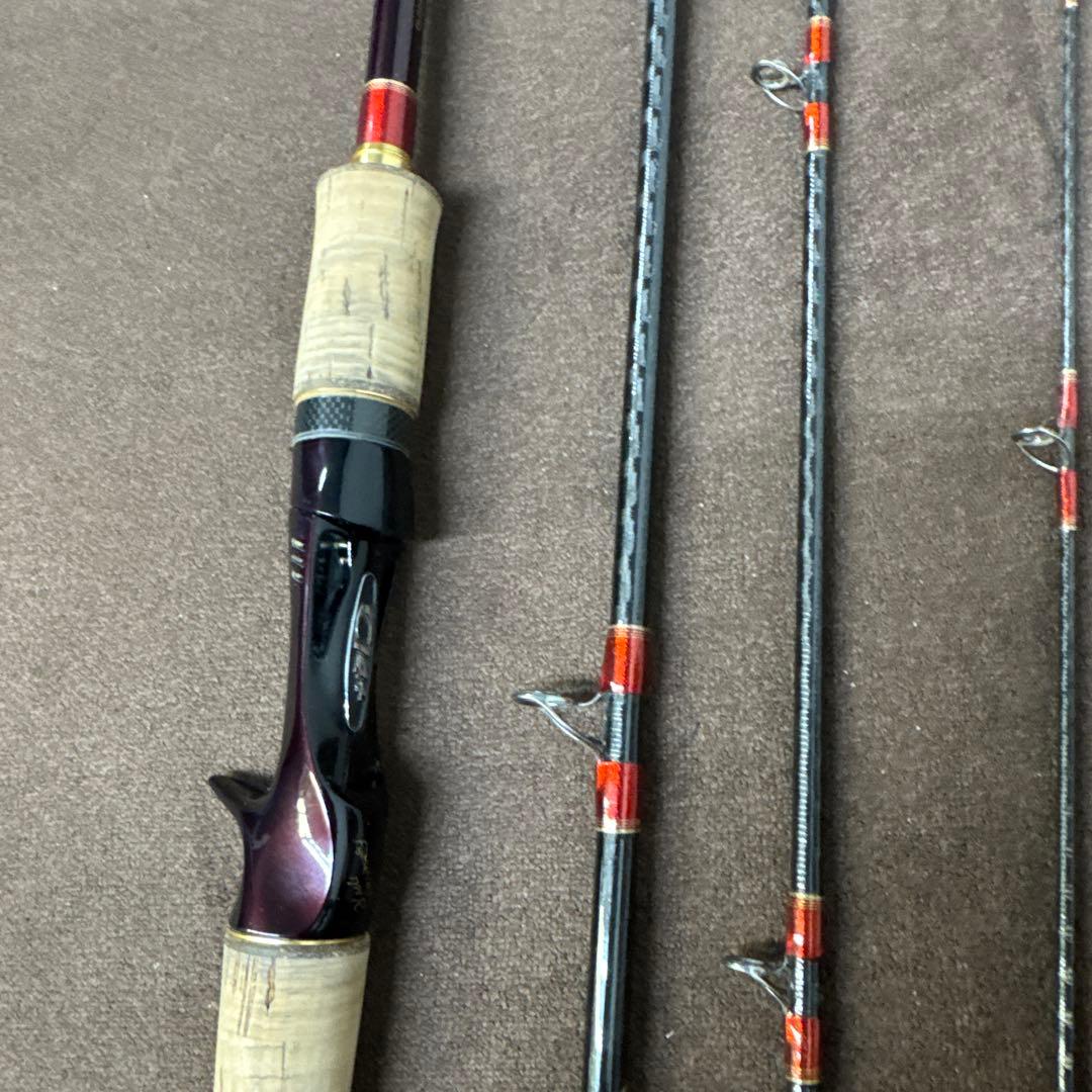 美品！お買い得♪ シマノ　ワールドシャウラ　1652R-4