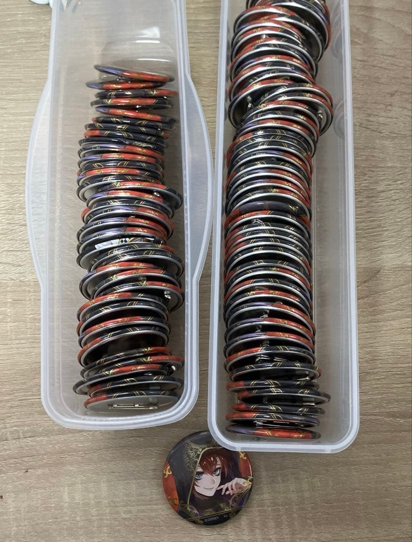 ツイステ ツイステッドワンダーランド リドル 式典服 缶バッジ まとめ売り