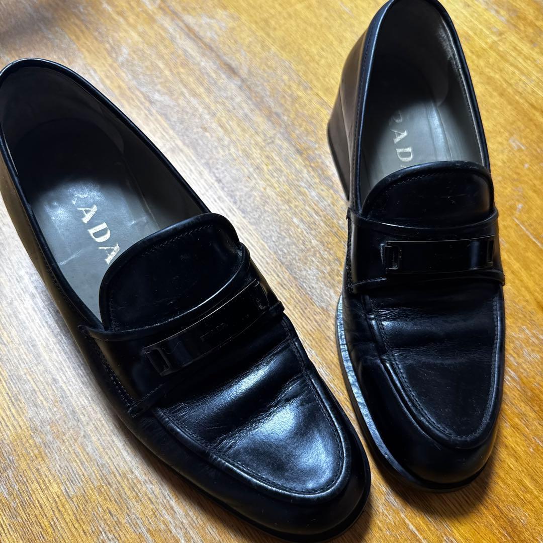 PRADA プラダ ロゴプレート レザー 厚底ローファー 24cm黒