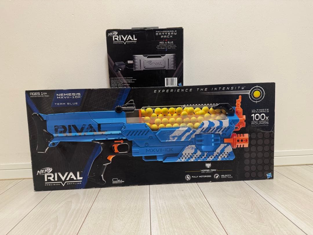 ナーフ ライバル ネメシス 充電式のバッテリー付き