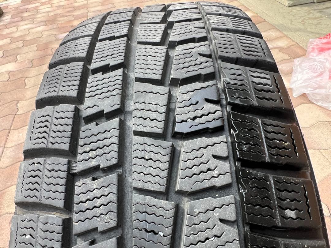 DUNLOP 15インチ スタッドレスタイヤ ホイールセット フリード