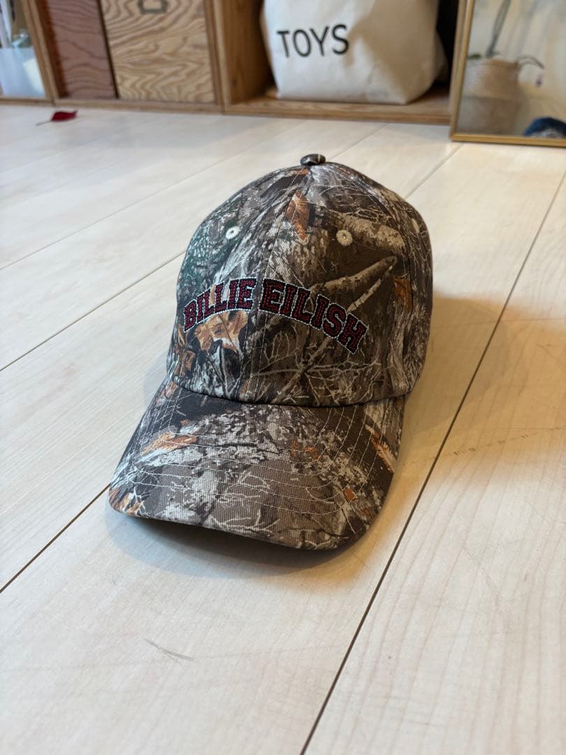 Billie Eilish カモフラージュキャップ