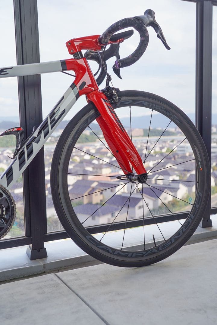 MAVIC COMETE PRO CARBON SL UST リム　チューブレス