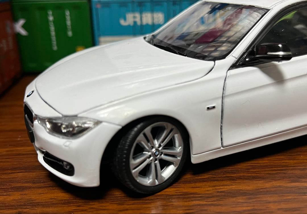 WELLY 1/24 ポルシェ 911 1/24  335i