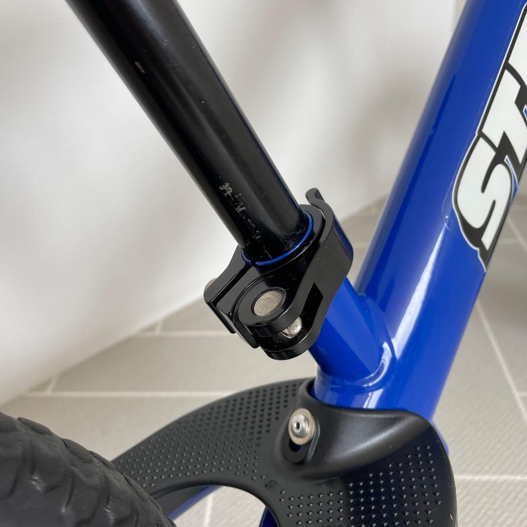 ストライダー スポーツモデル 12インチ キックバイク バランスバイク ブルー