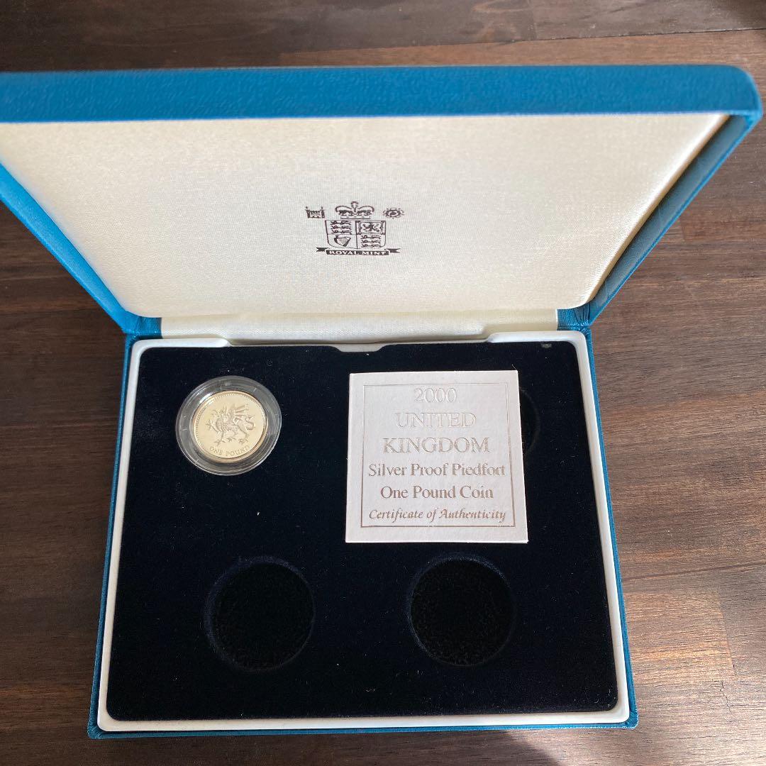 イギリス　1ポンド ピエフォー　2000年　ドラゴン