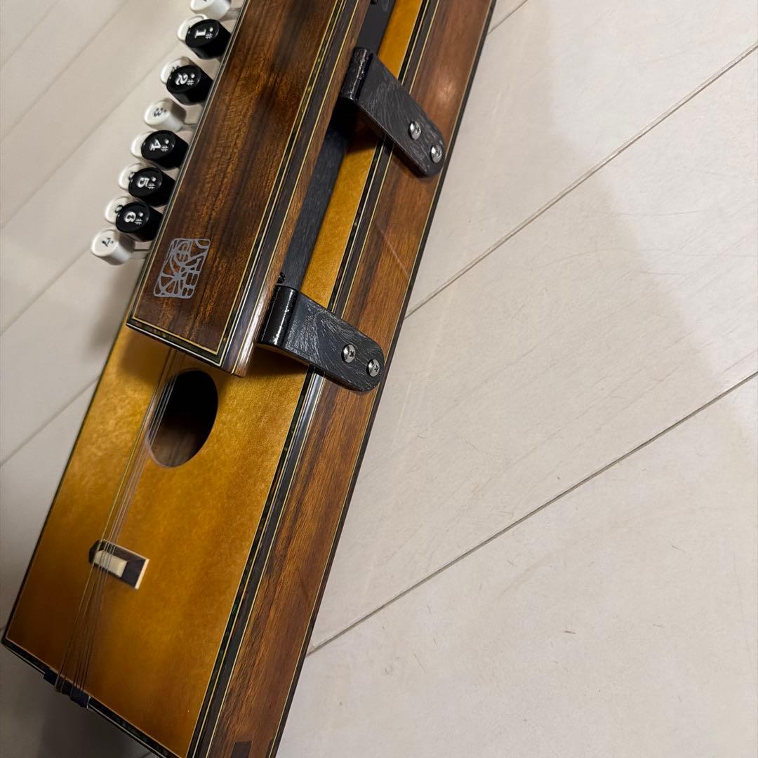 極美品　大正琴　菊八重　F 280 S ハードケース付き