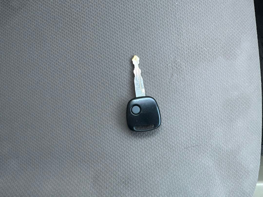 軽自動車 スズキ　アルトバン ✨ 94,000KM ✨車検:令和9年8月まで。