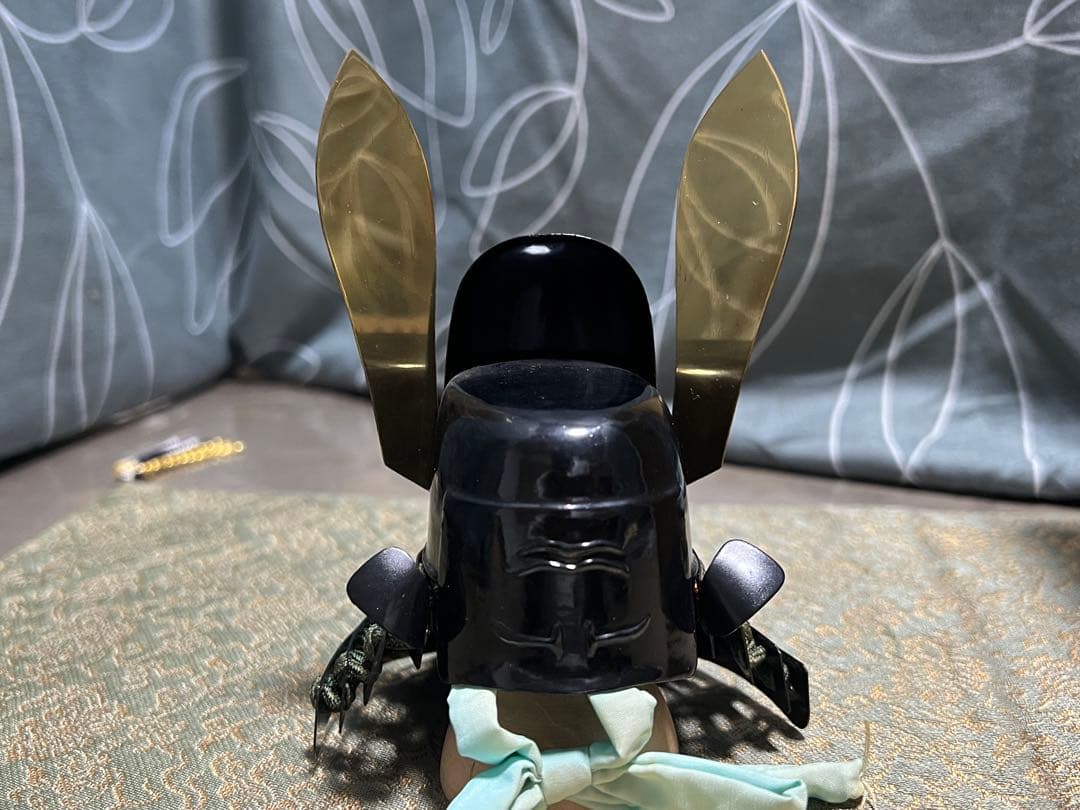 甲冑師 加藤一冑 唐冠の兜 鍾馗耳の脇立 脇坂安元 戦国武将 兜 置物