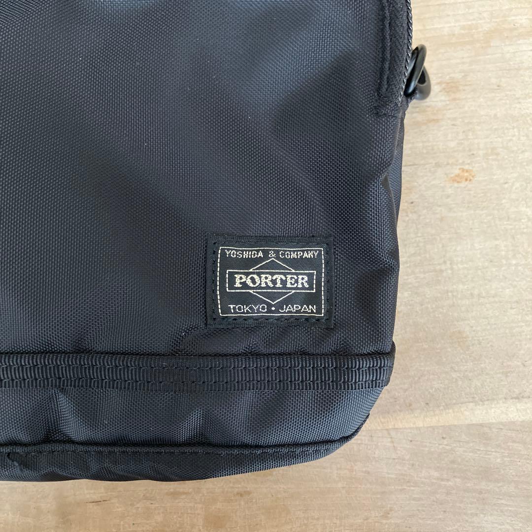 吉田カバン　PORTER FLASH（フラッシュ）　ショルダーバッグ　ブラック