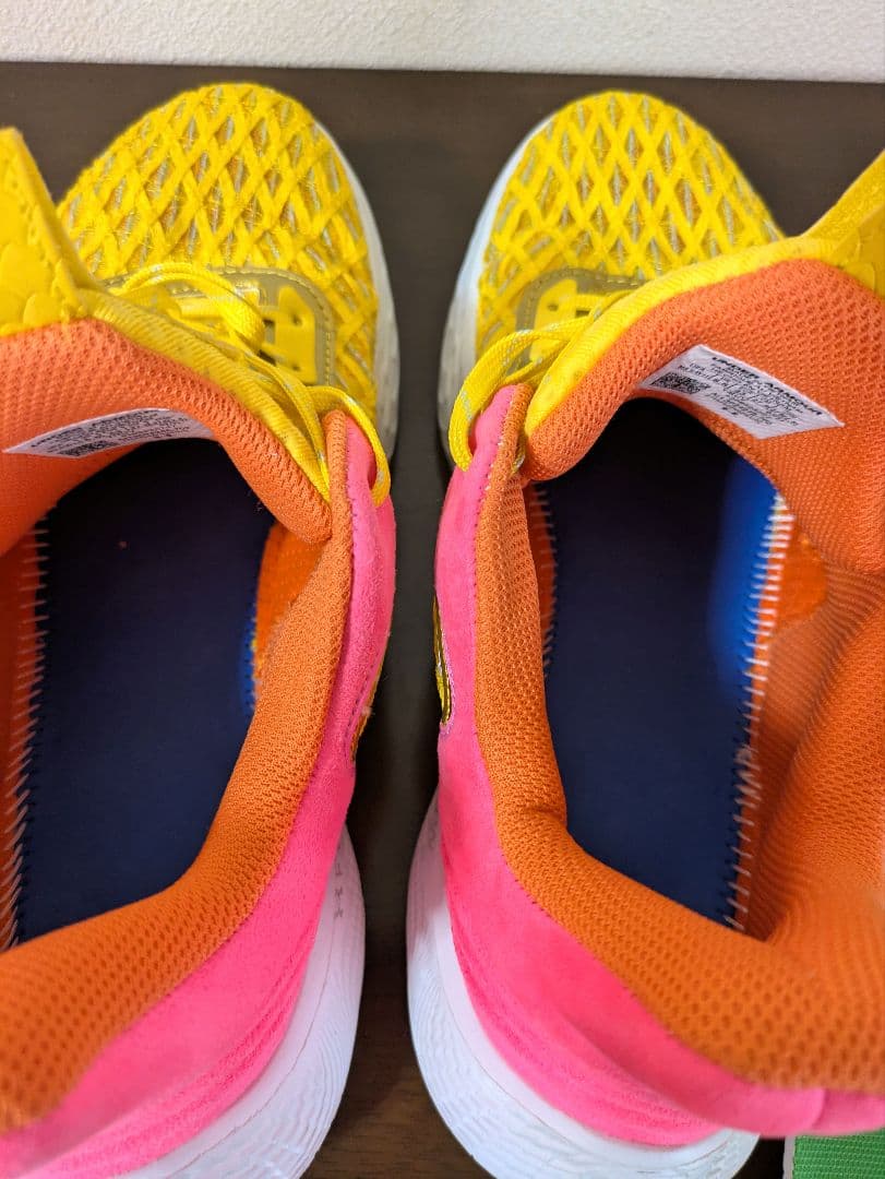 アンダーアーマー　カリー フロー 9 セサミストリート　27.5cm