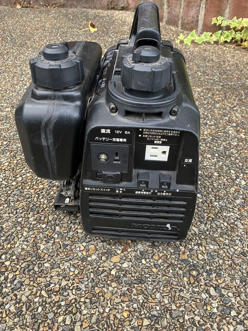 ホンダ　HONDA ポータブル発電機EX300 ノーチェック