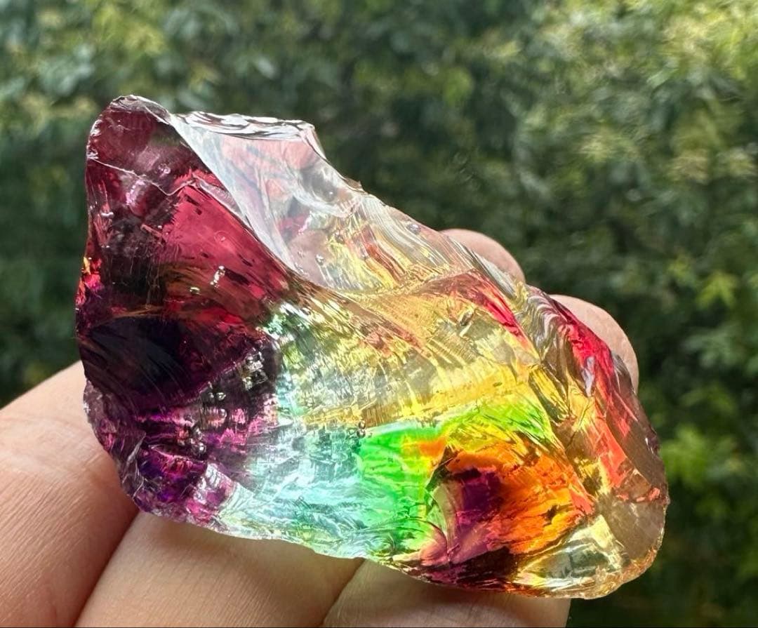 g*r様 1点物レインボーアンダラクリスタル　ジャワ島産　マルチカラー　ヒーリン