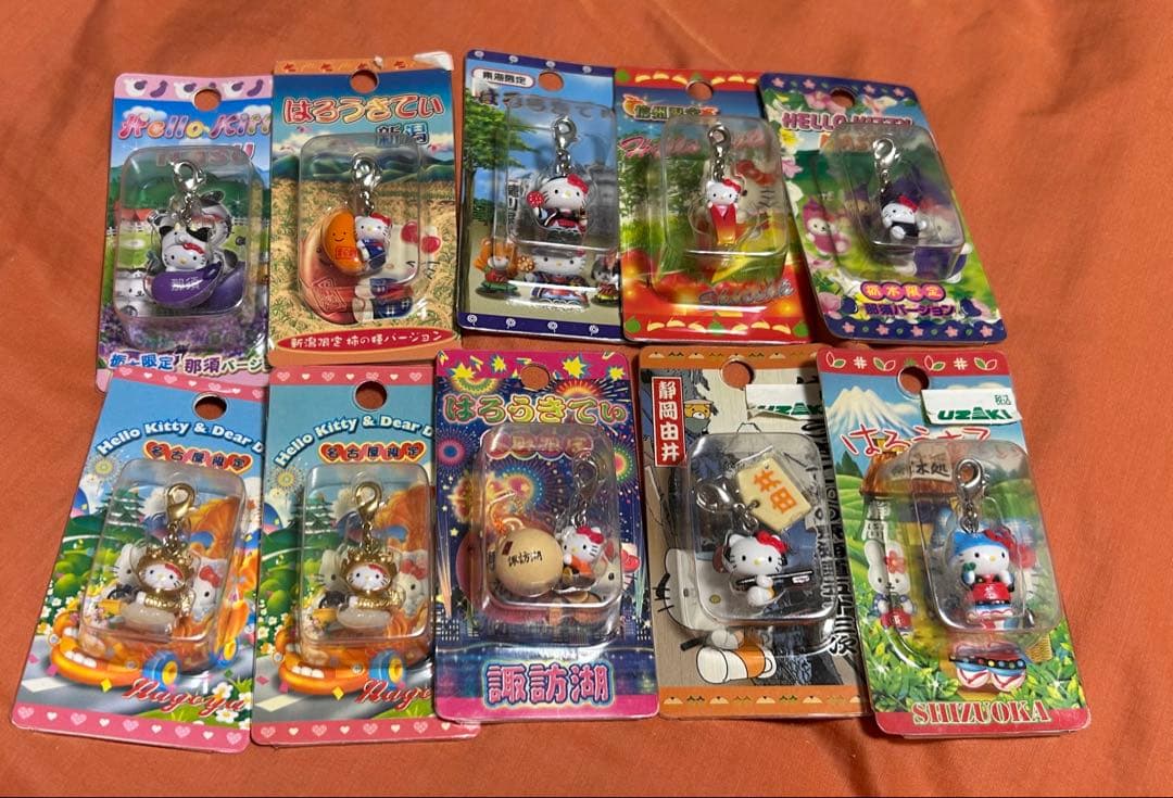 ご当地キティストラップ156点セット