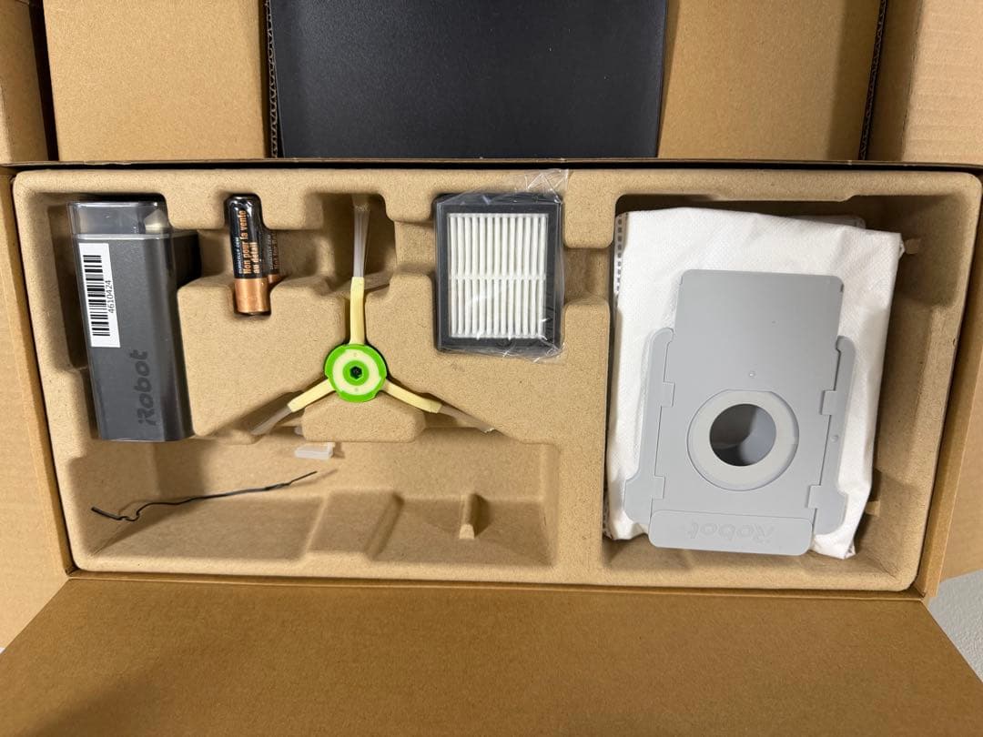 iRobot Roomba i7+ 自動ゴミ収集機能付き