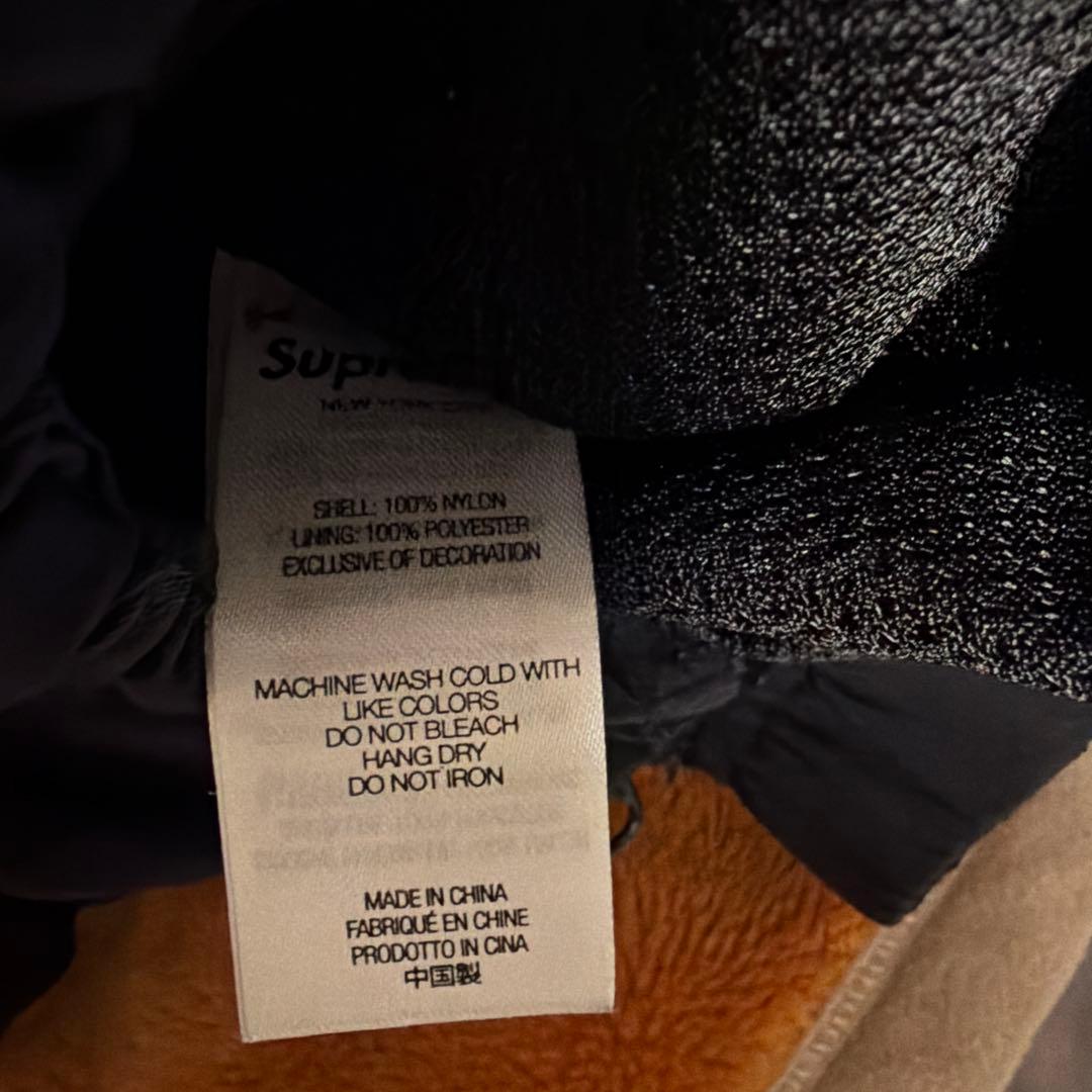 Supreme Spellout Embroidered 上だけ