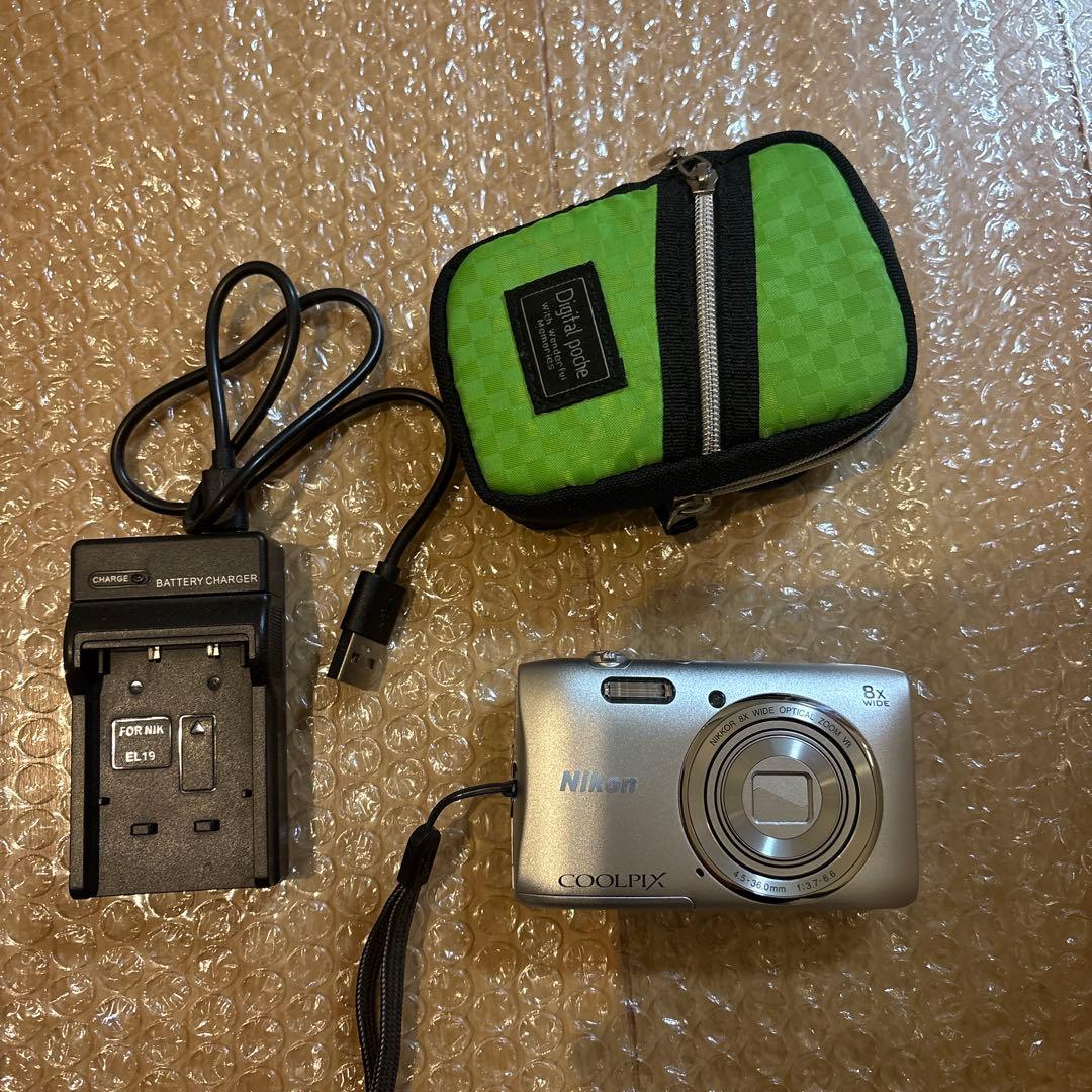 Nikon COOLPIX S3600 デジタルカメラ