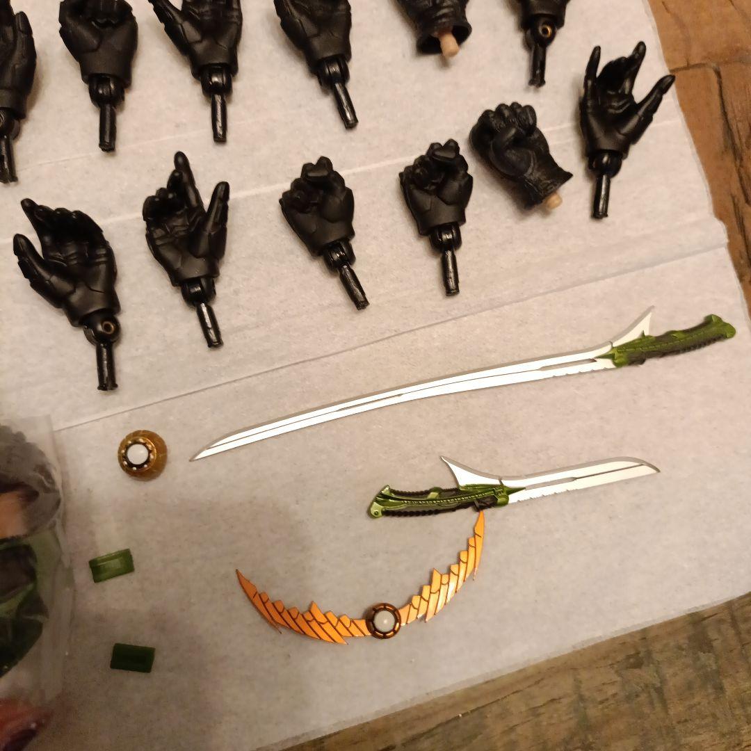 T*E様 ★　ホットトイズ　ニューゴブリン　ムービーマスターピース　スパイダーマ