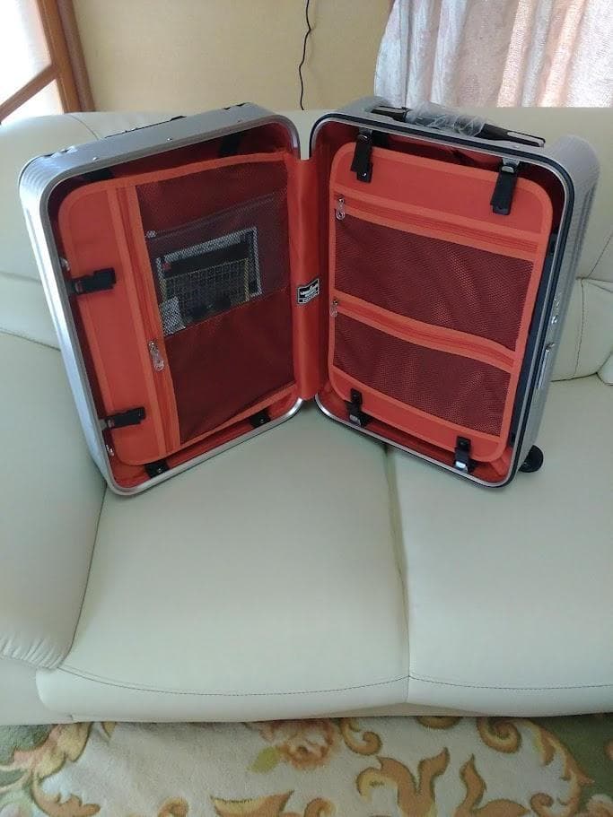 ☆新品☆未使用品☆　レジェンドウォーカー・スーツケース（6209-50）シルバー