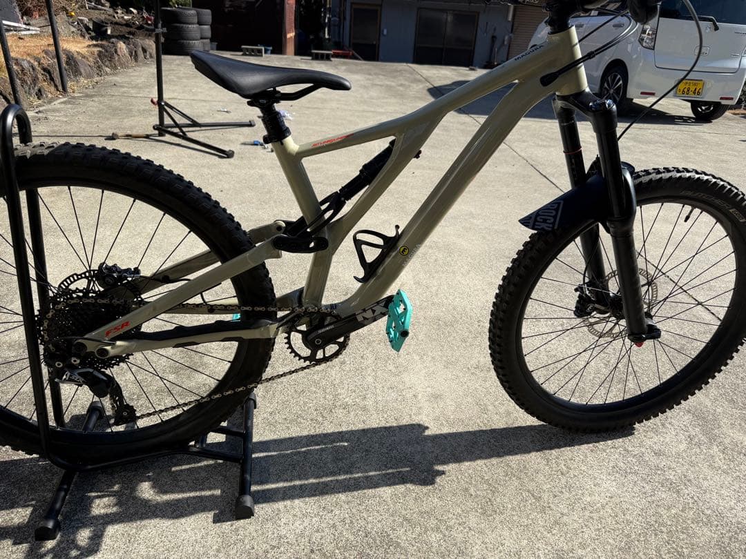 スペシャライズド スタンプジャンパーSTアロイ2019