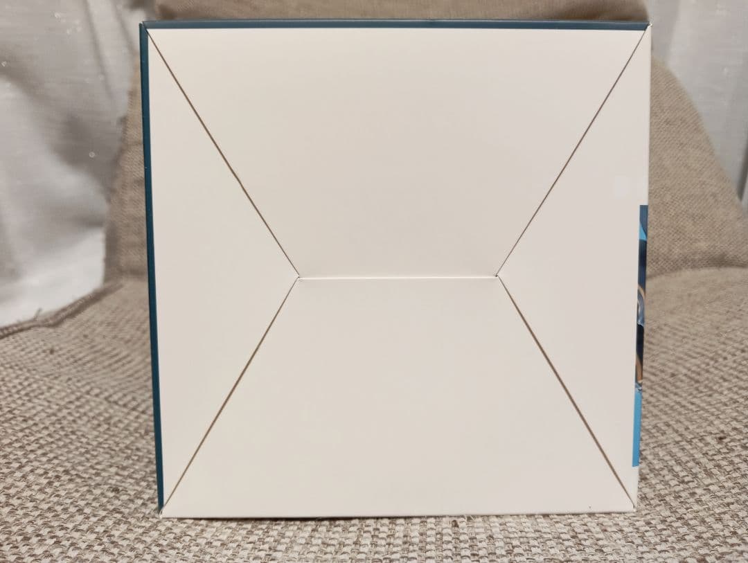 AMAKUNI ソフィー ノイエンミュラー 競泳水着ver.　新品未開封