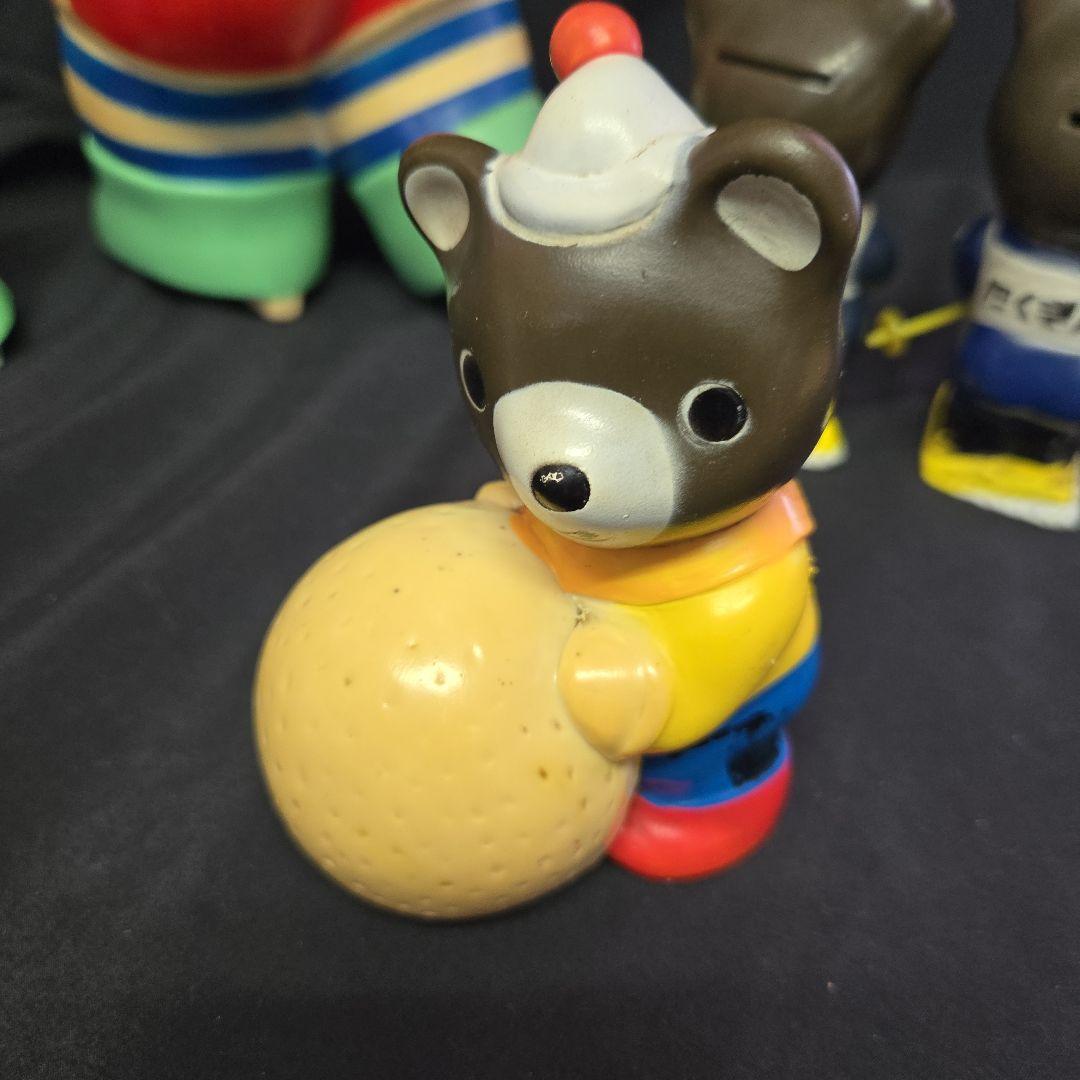 北海道拓殖銀行 貯金箱　たくちゃん　ウィンタースポーツ8体