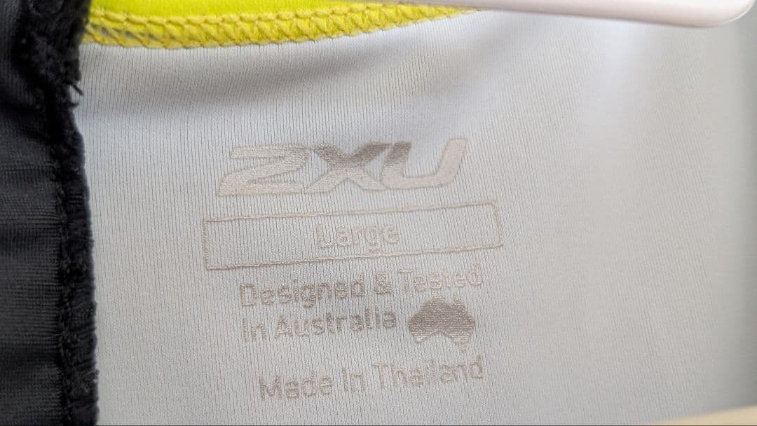 【数回のみ使用】2XU トライアスロンウェア 黒/黄　Lサイズ