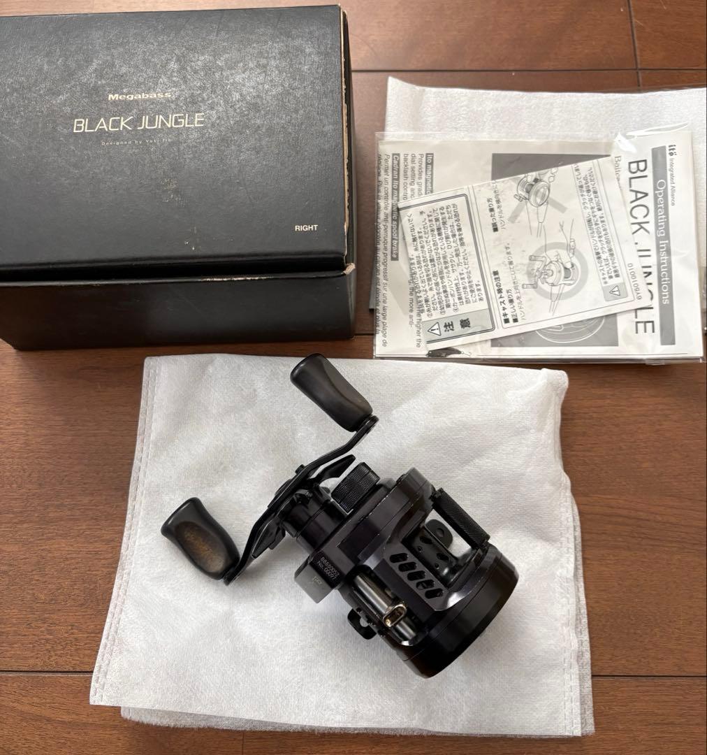 【希少廃盤品 】メガバス BLACK JUNGLE ベイト ブラックジャングル