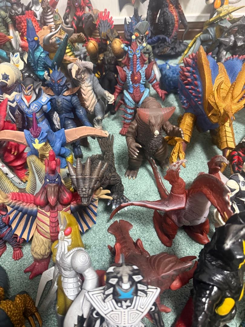 d*2様 ウルトラ怪獣　その他　ソフビ　93体まとめ売り　送料込み　一部レトロあ