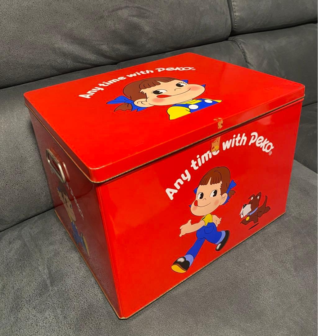 ペコちゃんブリキ缶　美品