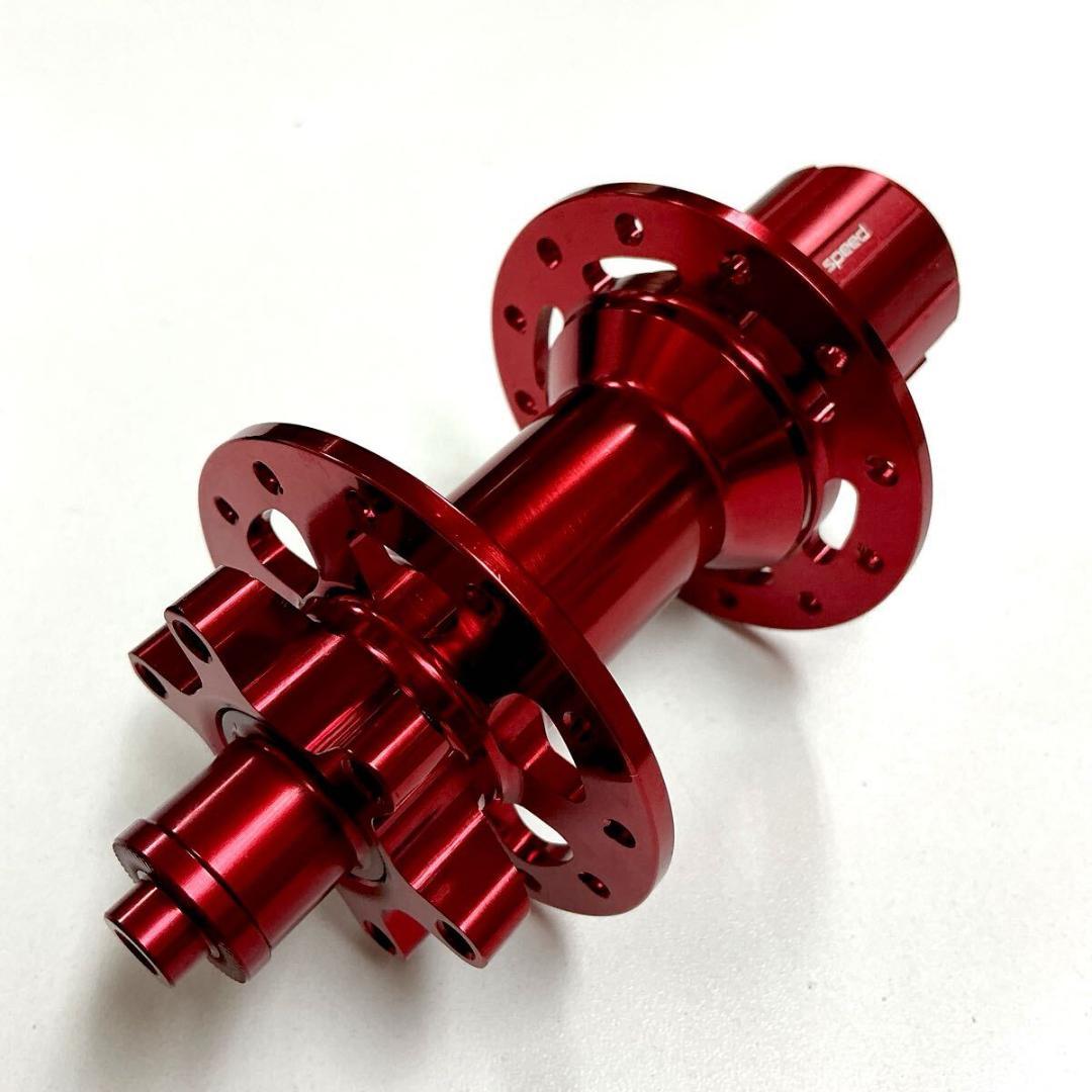 ディスクハブ 100/135mm　レッド　シマノ11速用　超軽量　未使用新品