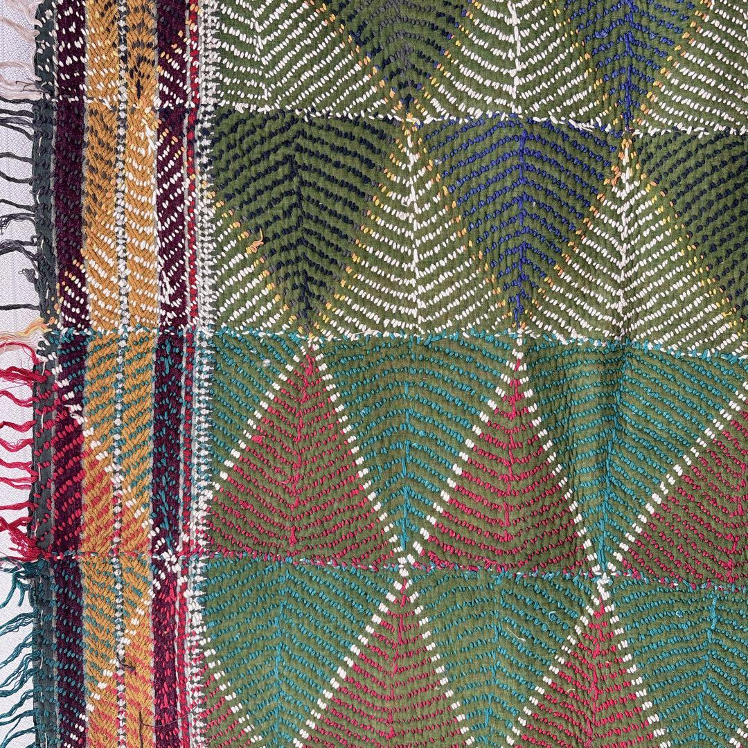 未使用＊訳アリ　ヴィンテージラリーキルト　グリーントライアングル　マルチカバー