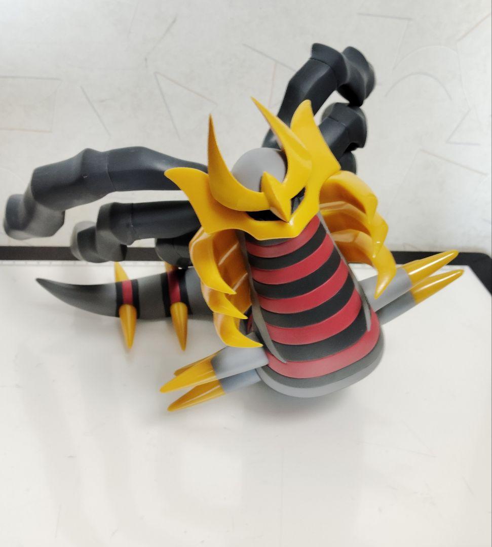 ギラティナ　わくわくゲットくじ　フィギュア賞