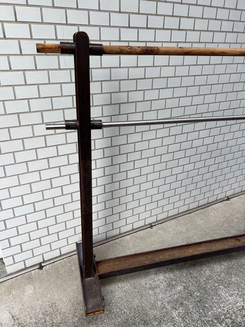 Tバー・アンティーク風ディスプレイラック