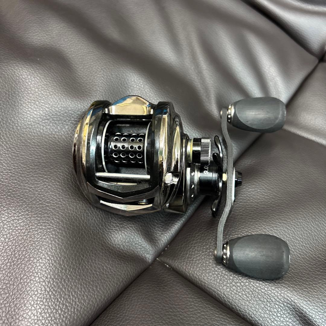 Abu Garcia Elite ベイトリール ブラック
