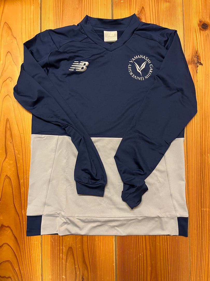 山梨学院大学サッカー部　長袖トレーニングウェア上下セット