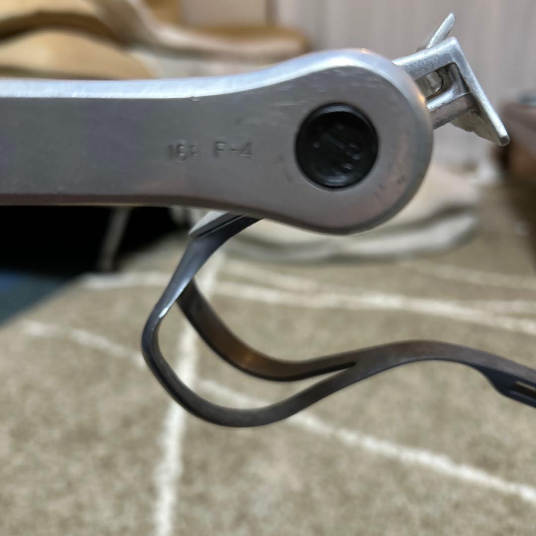 by the way（プロフ必読）です。