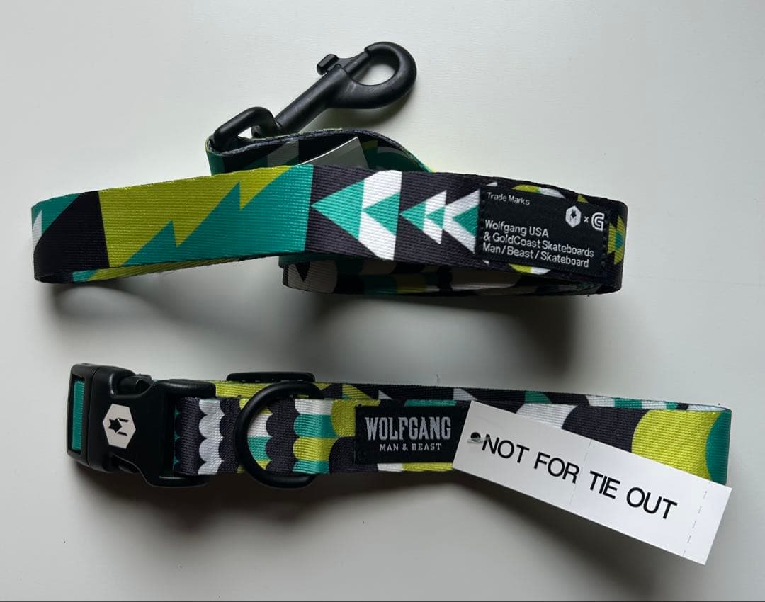 タンバリン【新品未使用】wolfgang首輪Mとリード183cm